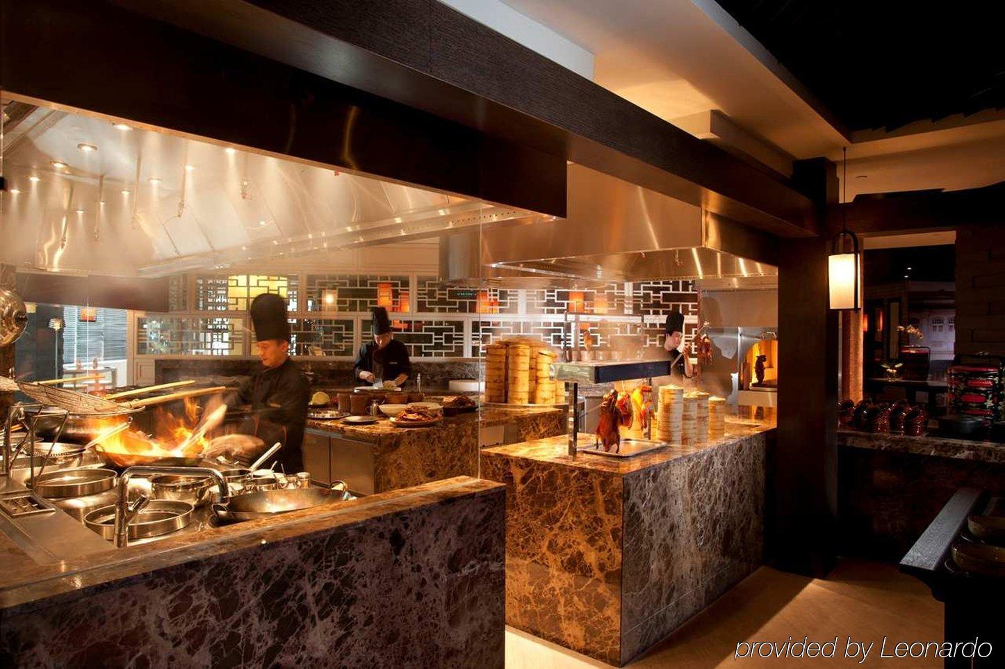 Doubletree By Hilton Kuala Lumpur Hotel Restaurant photo